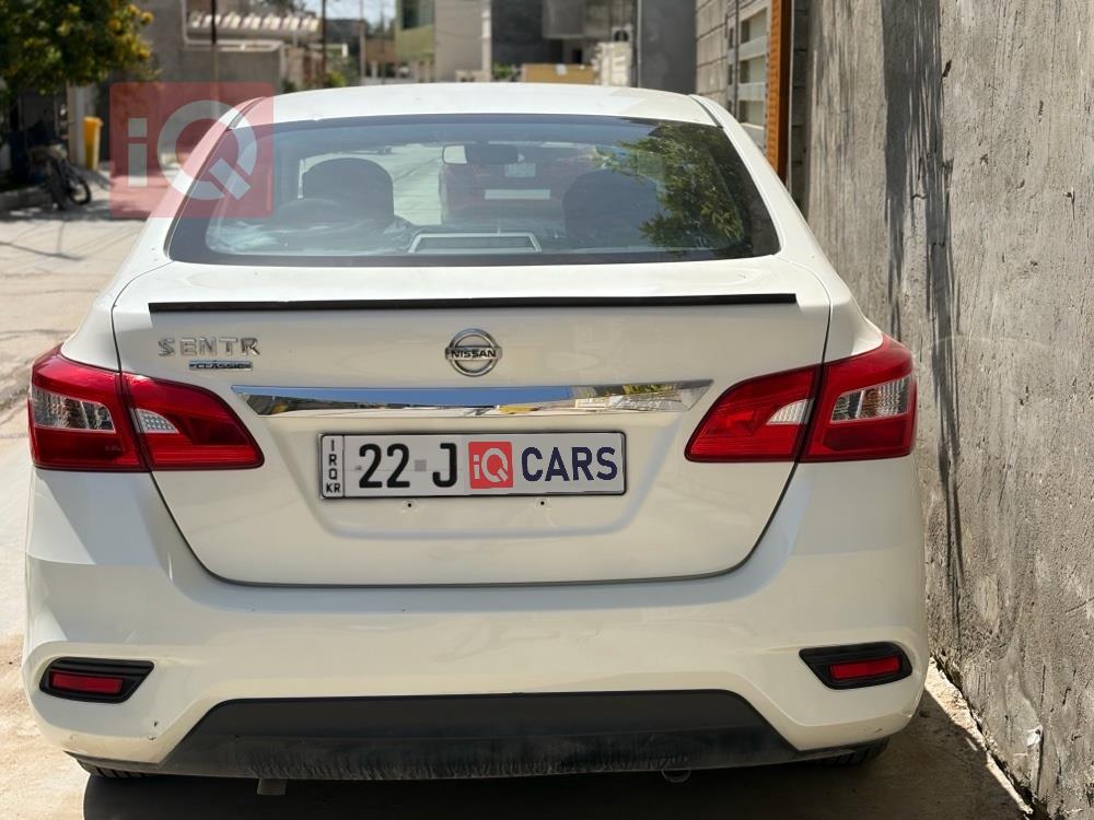 نيسان سنترا